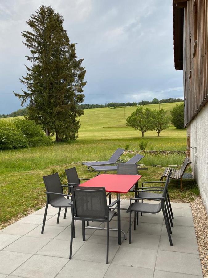 Maison Sans Souci Lajoux ภายนอก รูปภาพ